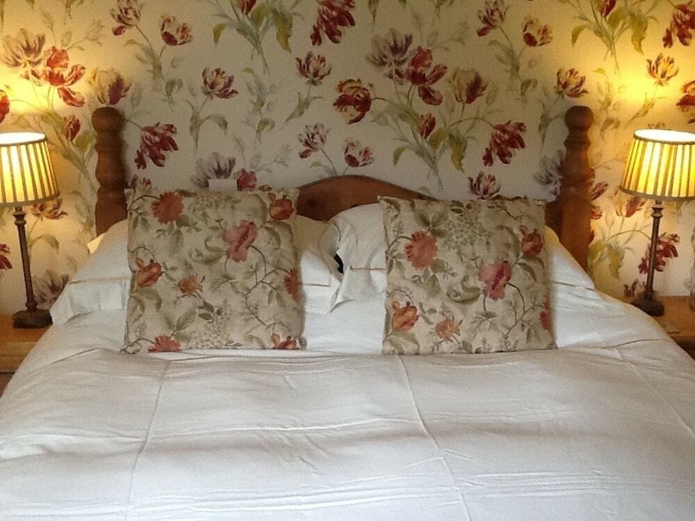Bed and Breakfast The Kings Arms Мелтон-Моубрей Экстерьер фото